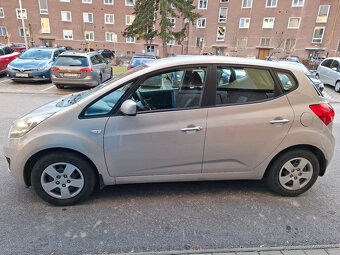 KIA VENGA 1.4 CRDi r.v. 2011 74020 km - 3