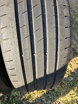 205/55R16 - 3