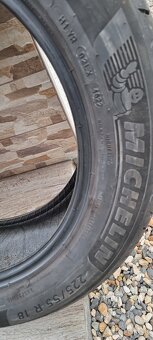 Predám letné pneumatiky Michelin Primacy4 225/55 R18 - 3