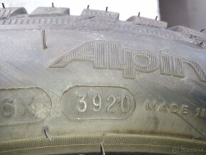 R17 225/45 Michelin Alpin 5 - 3