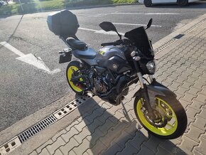 Yamaha MT 07 - 3