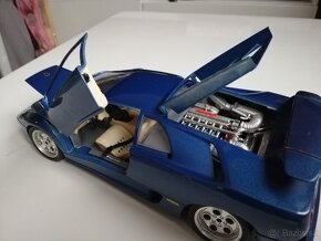 1:18 LAMBORGHINI Diablo   Bburago - 3