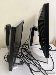 2x Dell monitor - 3