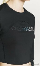 Nový top s crop top mikinou 2v1 Calvin Klein 100% originál - 3