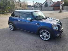 Mini Cooper Hatchback - 3