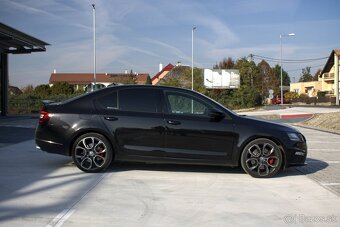 Škoda Octavia 2.0 TSI 245k RS DSG - 3