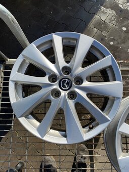 5x114,3 R17 7J ET50 Mazda - 3