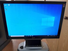Predám PC a monitor Acer 20" - 3