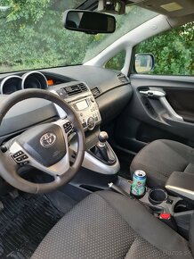 Toyota Verso 2.0 D4D 93kW 7-miestne - 3