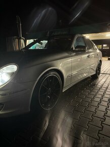 Mercedes E500 w211 - 3