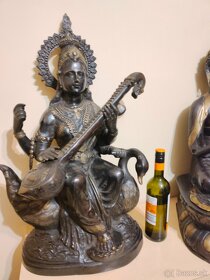 Socha Budhu, Saraswatí a Ganéšu - 3