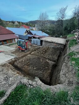 Zemné a výkopové práce, Minibager, nákladná doprava bager - 3