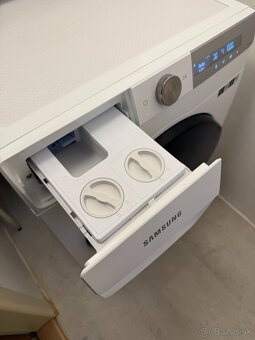 Parná práčka so sušičkou Samsung WD7000T (9/6 kg) - 3