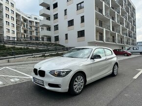 BMW 114i - 3