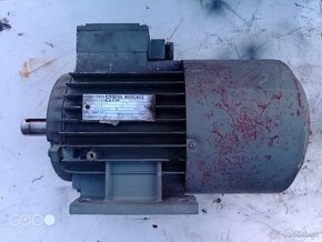 Elektromotor 1,5kW , 2870ot. s brzdou - 3