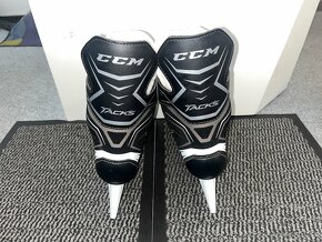 Brusle CCM Tacks 9040 vel. 10 / 45 - 3