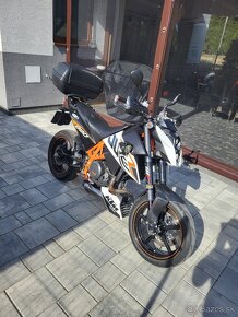 Ktm DUKE 690 R - 3