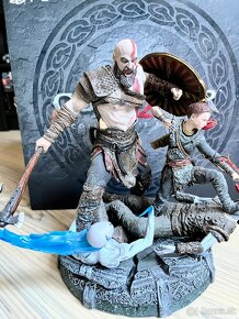 God Of War - Collectors Edition PS4 + Ragnarok - 3