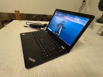 Lenovo ThinkPad 13 Gen 2 - 3