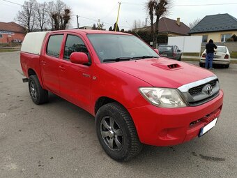 Toyota Hilux DC 2.5 I D-4D Terra SR.Servis.Kniha - 3