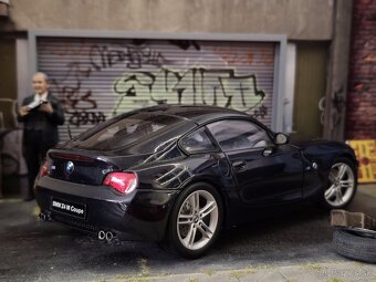 BMW Z4 M Coupe 1:18 Kyosho - 3