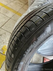 235/50 R19 letne ako nove - 3