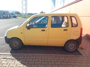 Opel Agila 1.0 - 3