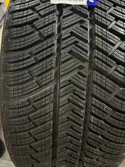 235/40R19 Michelin pilot alpin - 3