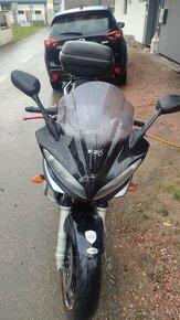 YAMAHA FZ6-S FAZER - 3