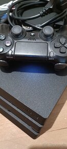 PS4 Pro - 3