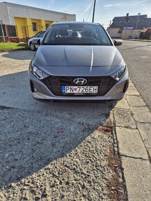 HYUNDAI i20 1,2i 62kw Comfort - 3