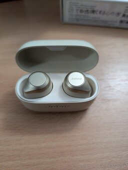 Predám Jabra Elite 85t – ľavé slúchadlo nefunguje - 3