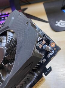 Grafická karta GIGABYTE GeForce GTX 1650 Super - výborný sta - 3