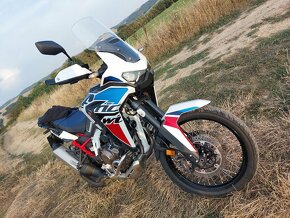 Honda Africa Twin 1100 - 3