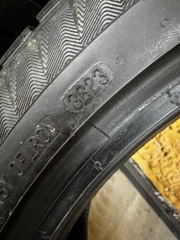 Zimné 225/45 r18 - 3