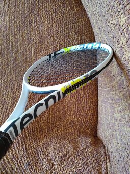 Predám tenisovú raketu TECNIFIBRE TF X1 - 3