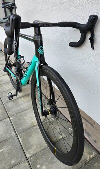 Megamo pulse elite sram force axs - 3