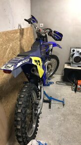 Yamaha yz 250 - 3