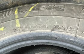 Bridgestone 235/60 R16 - 3