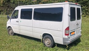 VYMENÍM 9miestny Mercedes sprinter 2.2CDI 60kw 247km výborny - 3