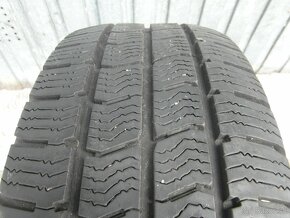 215/60 R17C - 3