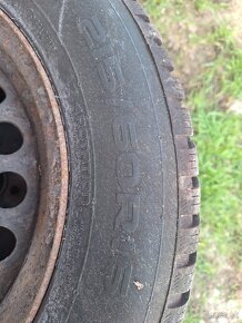 215/60R16 FORD GALAXY - 3