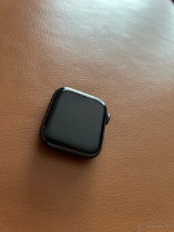 Apple watch SE 44mm - 3