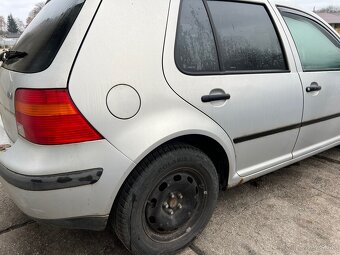 Predám náhradné diely na Volkswagen Golf 4 1,9tdi 66/81kw - 3