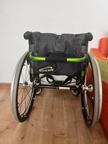 Predam ultralahky sportovy invalidny vozik QUICKIE Helium - 3
