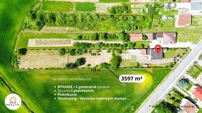 Rodinný dom 180 m² s pozemkami 3597 m² a tromi garážami v Se - 3