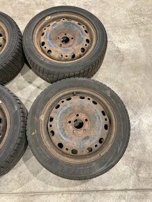 Zimne pneu 195/50 R15+plech - 3