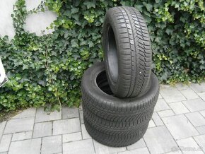 Predám 4x zimné pneu Continental SUV 215/65 R17 99TXL - 3