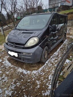 Opel Vivaro 1.9DTi rok 2003 Nepojazdne - 3