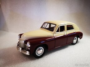 Predám nový kovový model auta veterána Gaz M20 Pobeda 1:24, - 3